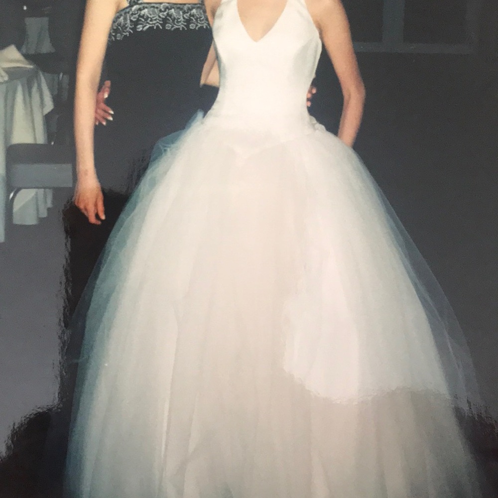 Lazaro wedding dress the veil is super long